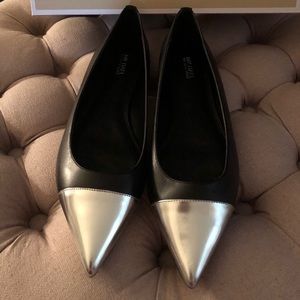 NIB MICHAEL Michael Kors Carissa Toe Cap Flat